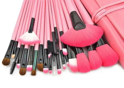 24-dílná make-brushová sada v růžové barvě