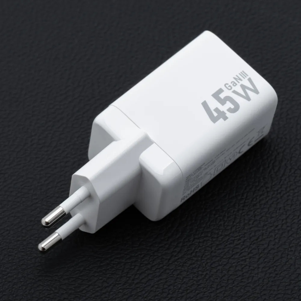 Nabíječka na telefon Forcell F-Energy Mini GaN III 2 x USB C PD QC4.0 45W VT-36B bílá