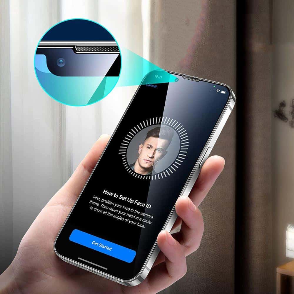 ESR KALENÉ SKLO OCHRANA PRO IPHONE 13 / 13 PRO / 14 ČIRÉ
