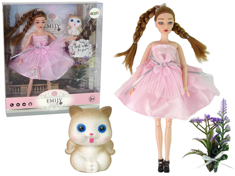 Lutka za igru Emily sa bež mačkom i pletenicama - 30 cm