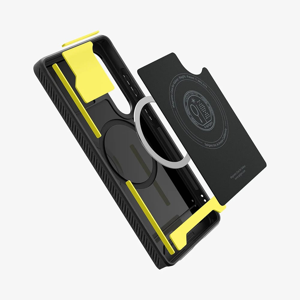 Spigen - Rugged Armor MagSafe kryt pro Samsung Galaxy S25 Ultra ACS08951 - matný černý