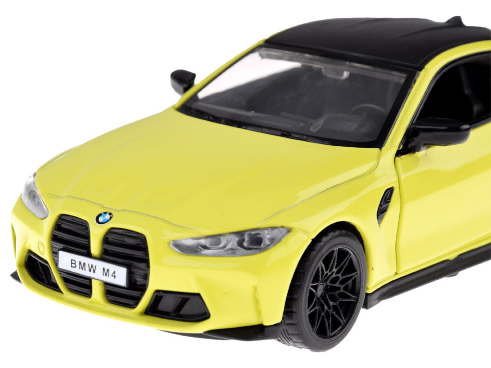 Metalni BMW M4 1:32 s efektima