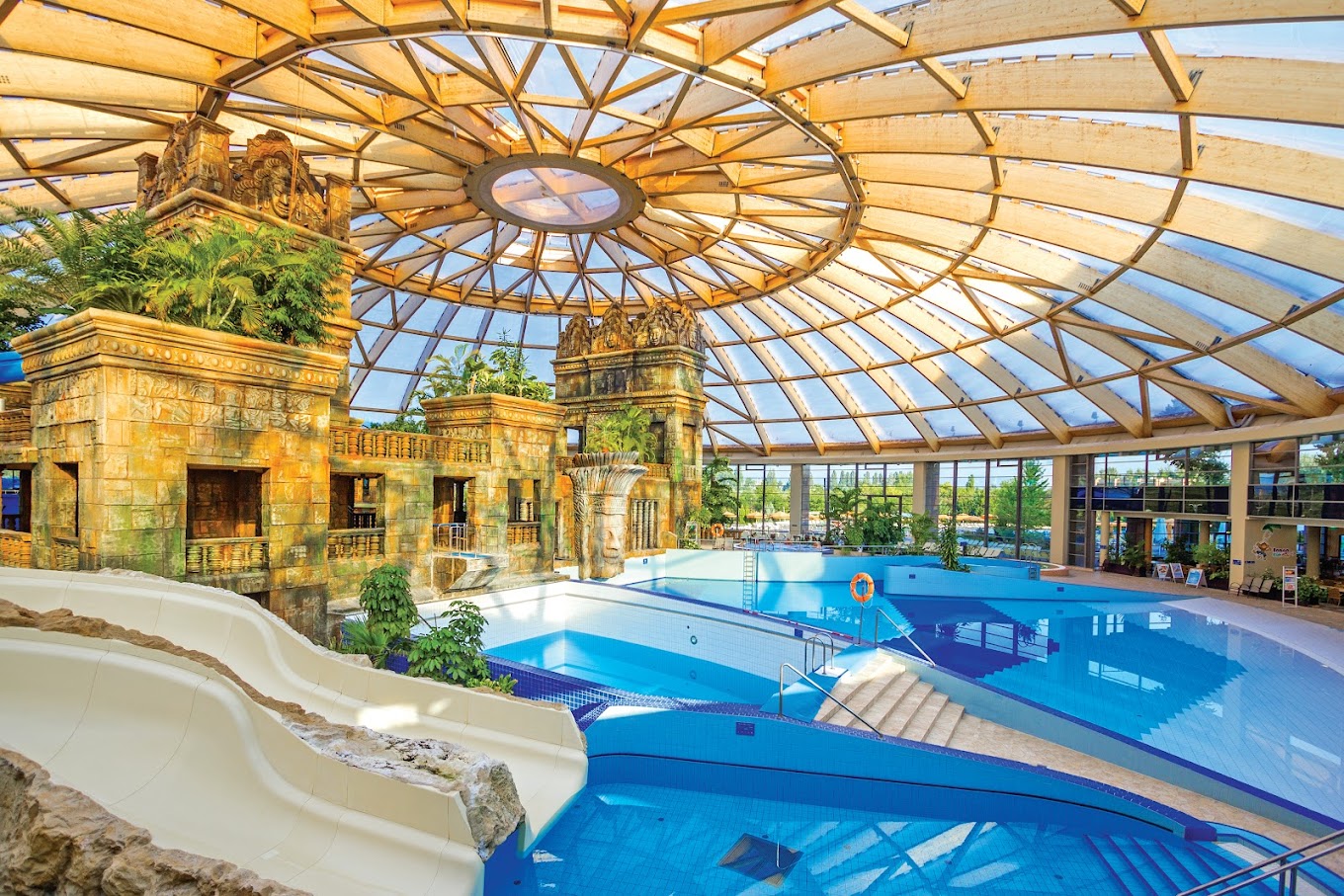 Budapešť, 2 nebo 3 noci pro 2 osoby s polopenzí – Hotel Aquaworld Resort Budapest 4****