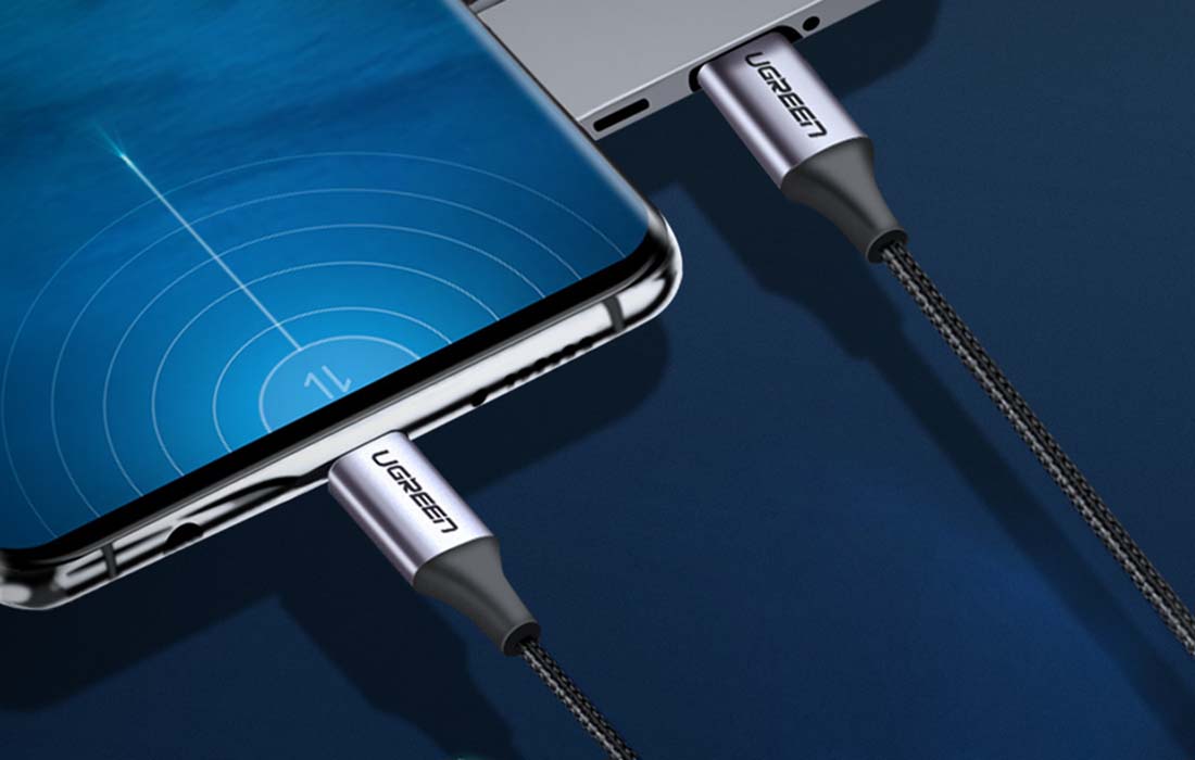 UGREEN US261 USB-C na USB-C 60W 2m černý