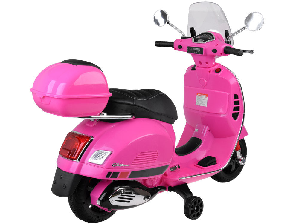 VESPA GTS Super AKU roza