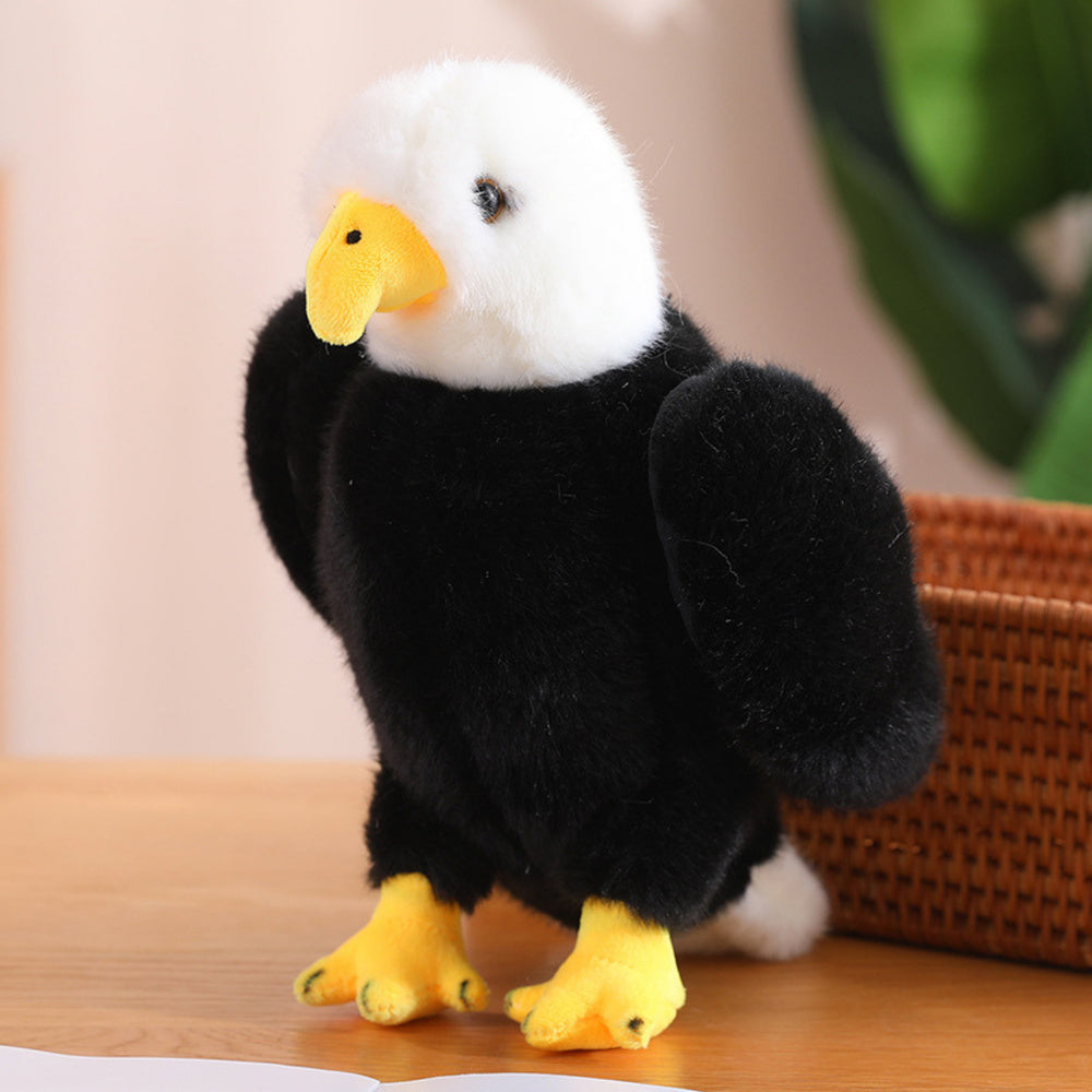 Plišana igračka Orao 25cm - crno/bijeli