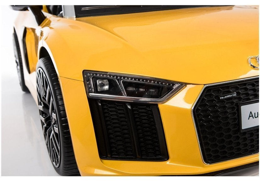 Licencirani auto na akumulator Audi R8 Spyder - žuti