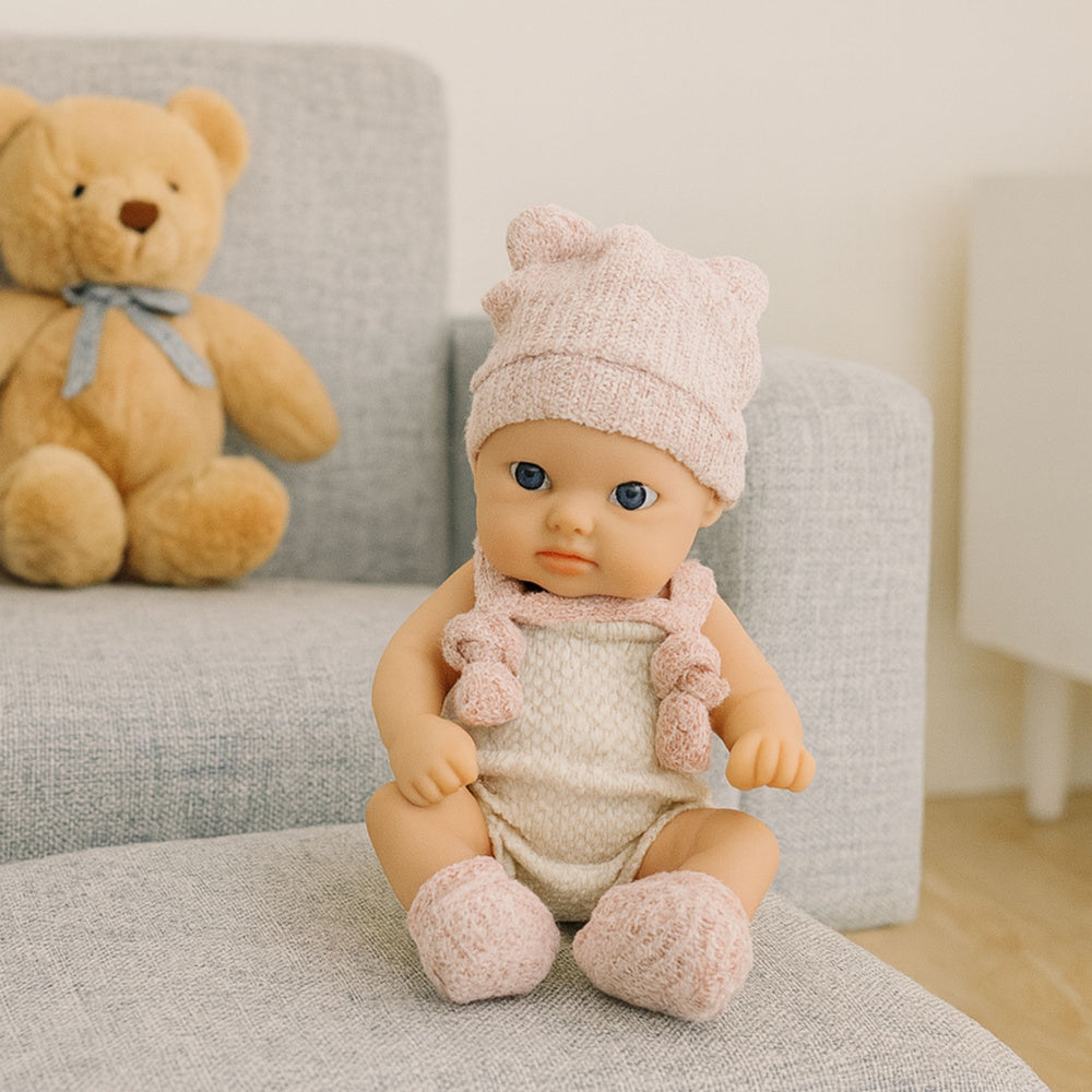 Beba lutka za igru u bež bodiiju s dodacima – 18 cm