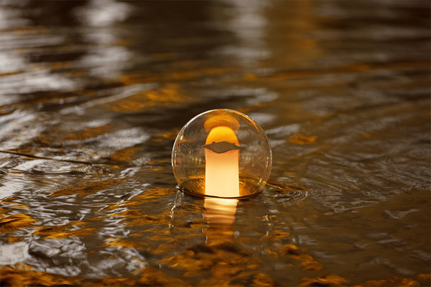 Float Chemistry Dispenser + BESTWAY LED Lamp