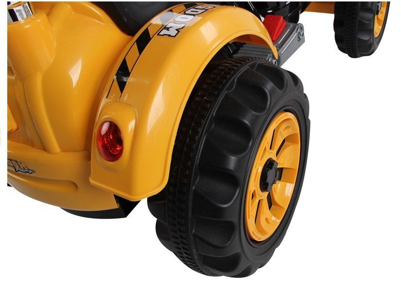 Traktor na akumulator s korpom - žuti