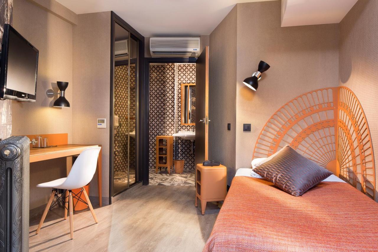 Paříž, 2 nebo 3 noci pro 2 osoby se snídaní - Hotel Espace Champerret***