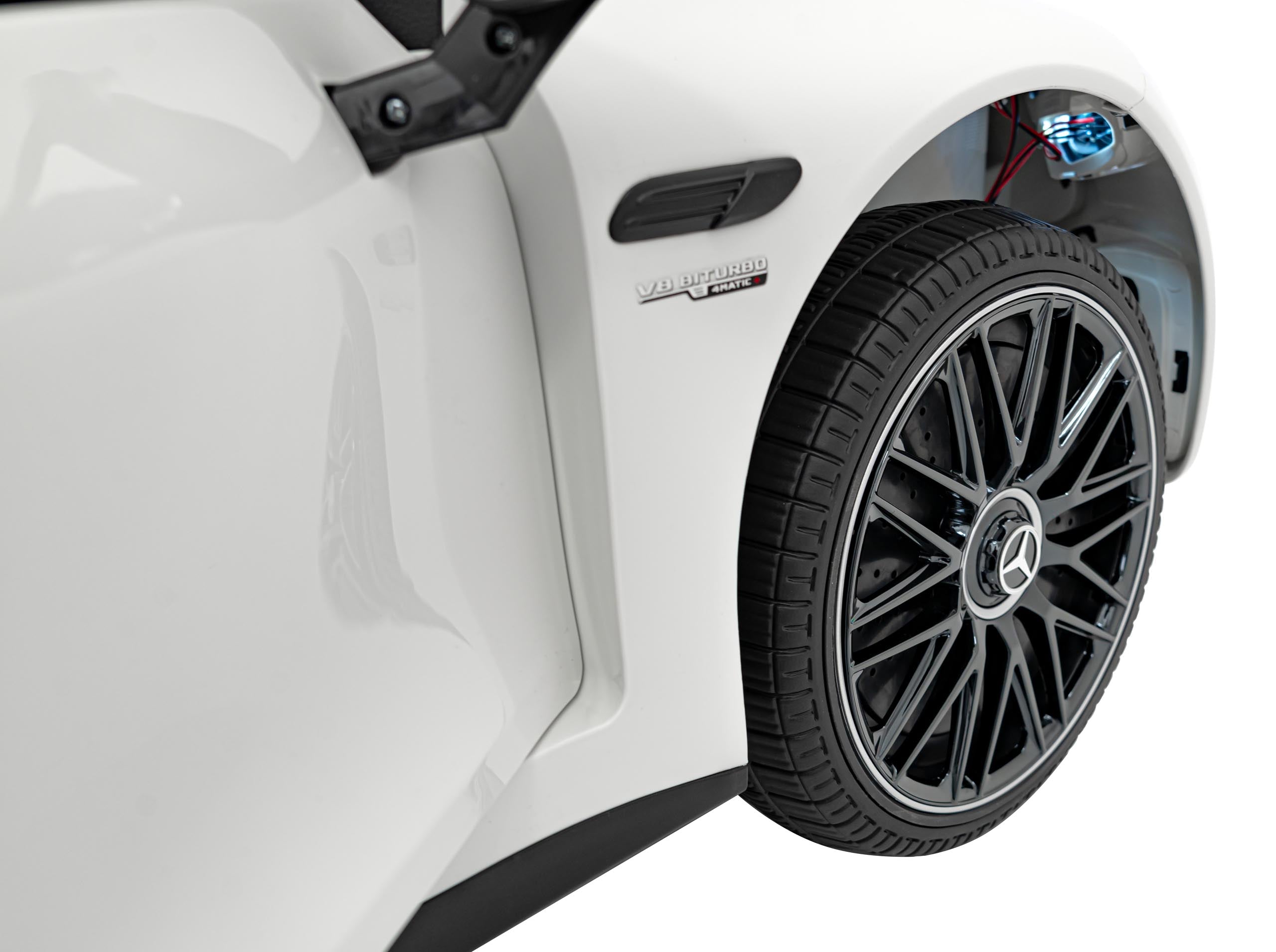 Licencirani auto na akumulator Mercedes Benz AMG SL63 4x4 - bijeli