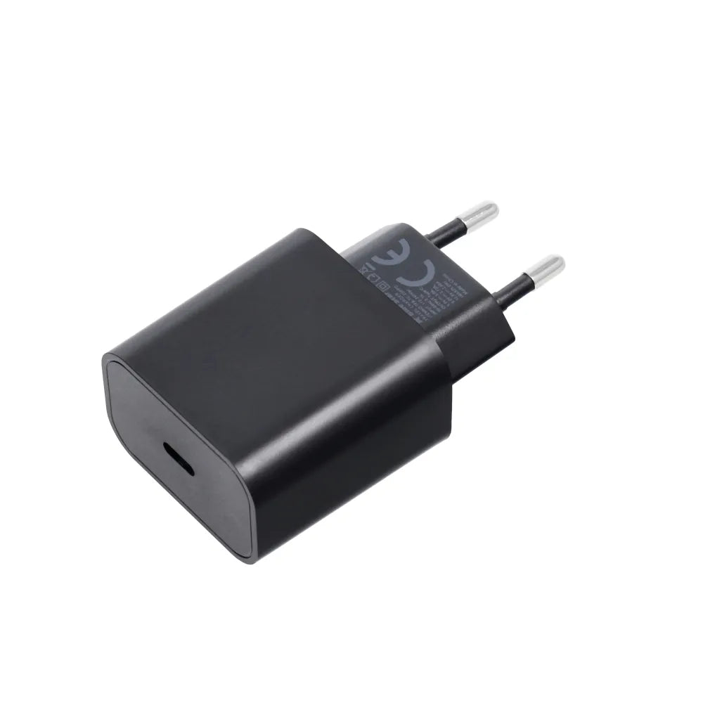 Univerzální nástěnná nabíječka Blue Star s USB-C konektorem - 3A 25W s PD a QC 4.0 funkcí nabíjení