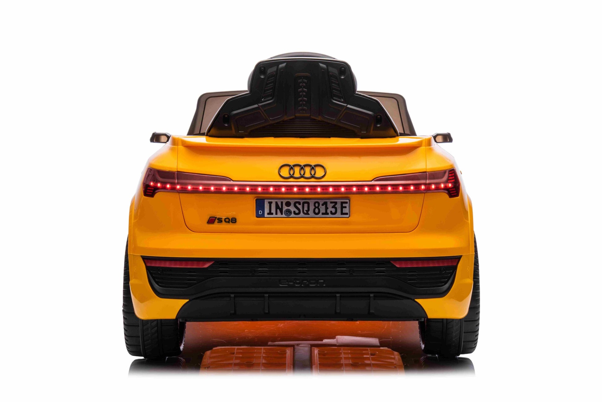 Licencirani auto na akumulator Audi SQ8 - žuti