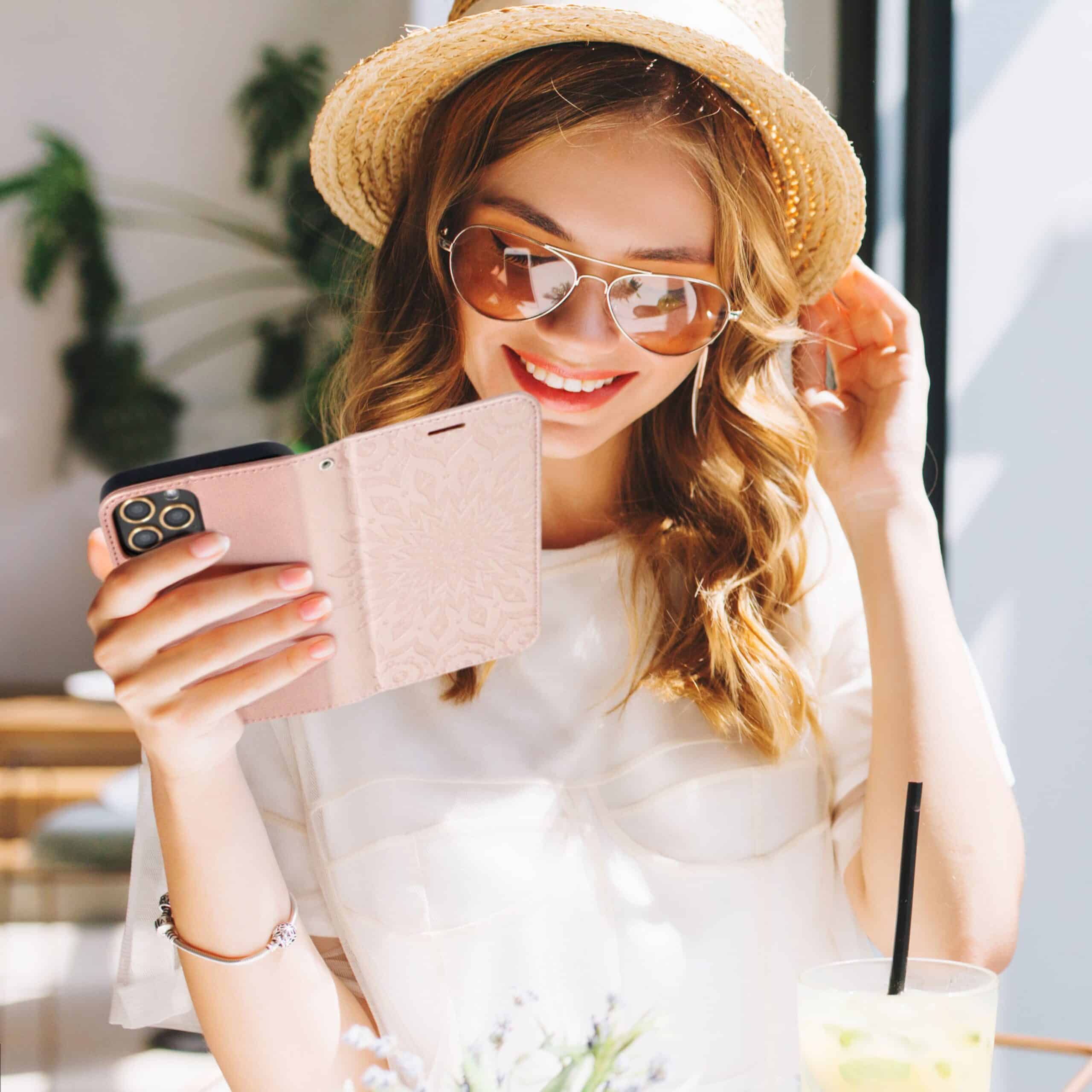 Forcell MEZZO Book pouzdro pro IPHONE 14 Plus mandala rose gold