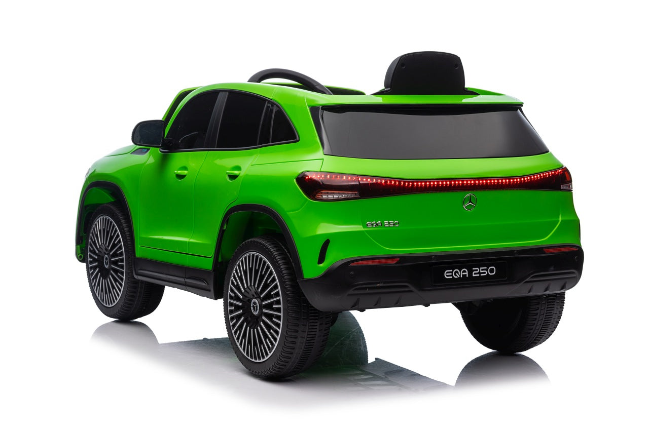 Licencirani auto na akumulator Mercedes Benz EQA 250 4x4 - zeleni