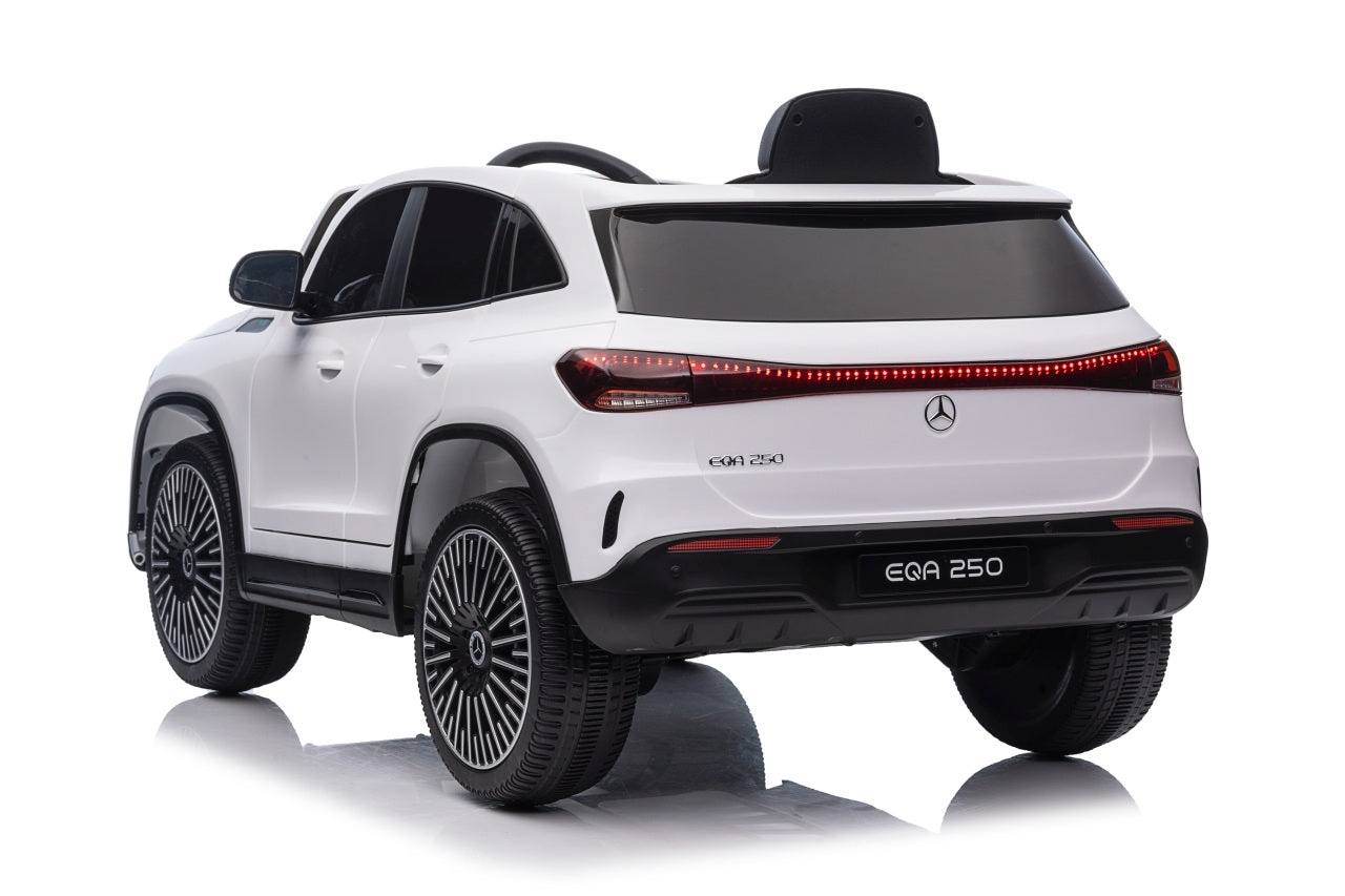 Licencirani auto na akumulator Mercedes Benz EQA 250 4x4 - bijeli