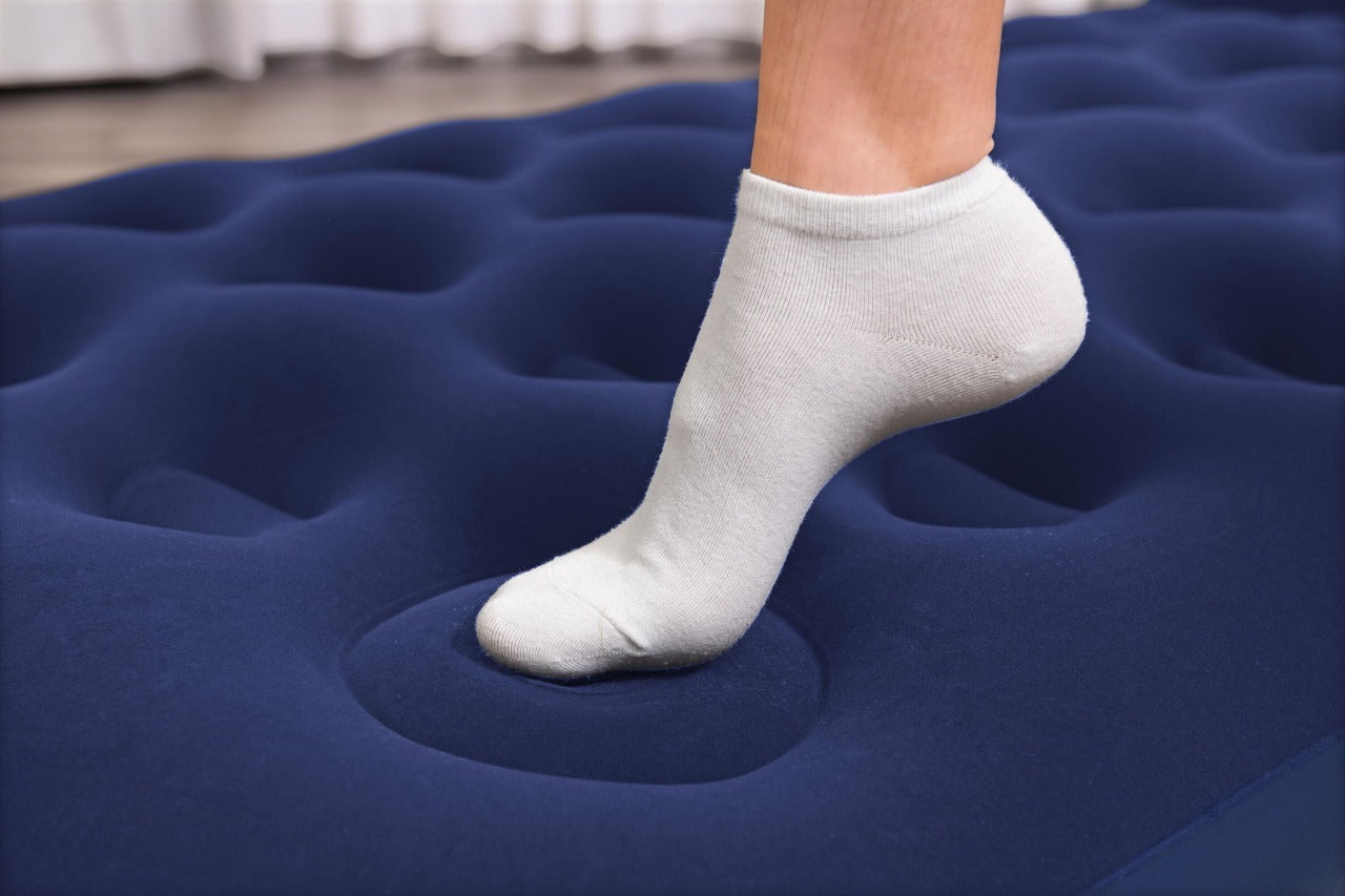 Velvet Mattress With Pump 188/99/28cm BESTWAY