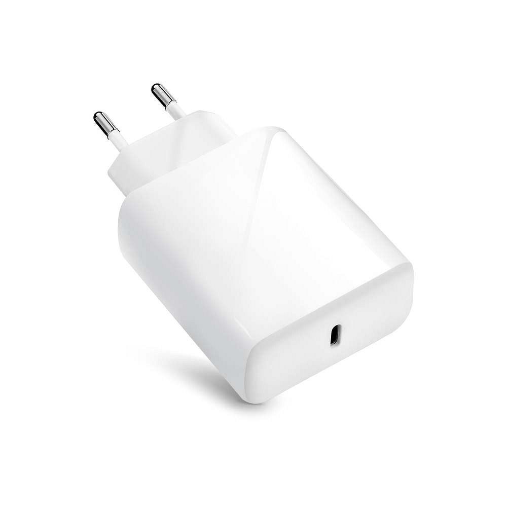 Univerzální cestovní nabíječka Forcell s USB-C zásuvkou - 3A 25W s funkcemi PD a QC 4.0