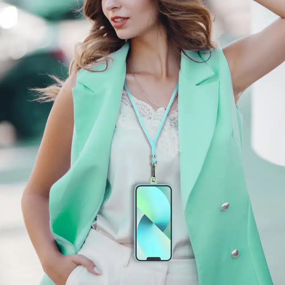 SWING přívěsek na telefon s nastavitelnou délkou / délka šňůrky 165 cm (max. 82,5 cm ve smyčce) / přes rameno nebo na krk – světle zelená