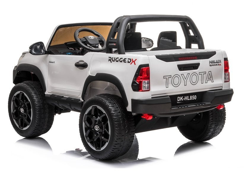 Licencirani auto na akumulator Toyota Hilux 4x4 - dvosjed - bijeli