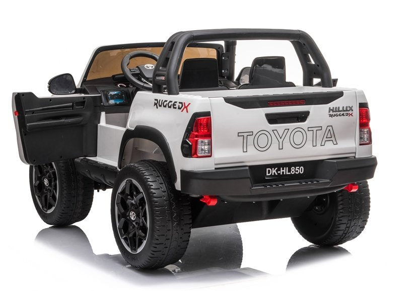 Licencirani auto na akumulator Toyota Hilux 4x4 - dvosjed - bijeli