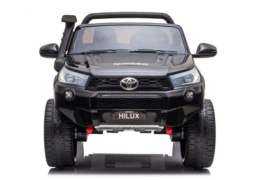 Licencirani auto na akumulator Toyota Hilux 4x4 - dvosjed - crni/lakirani