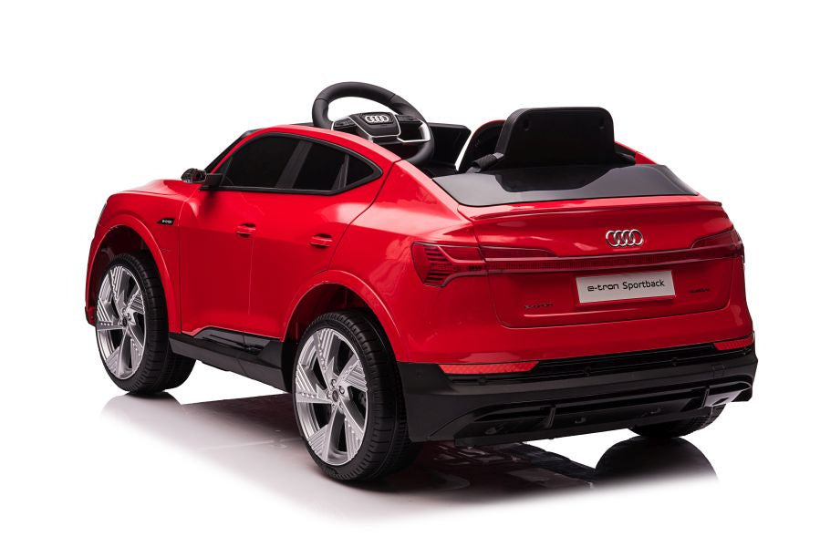 Licencirani auto na akumulator Audi E- Tron QLS-6688 4x4 - crveni
