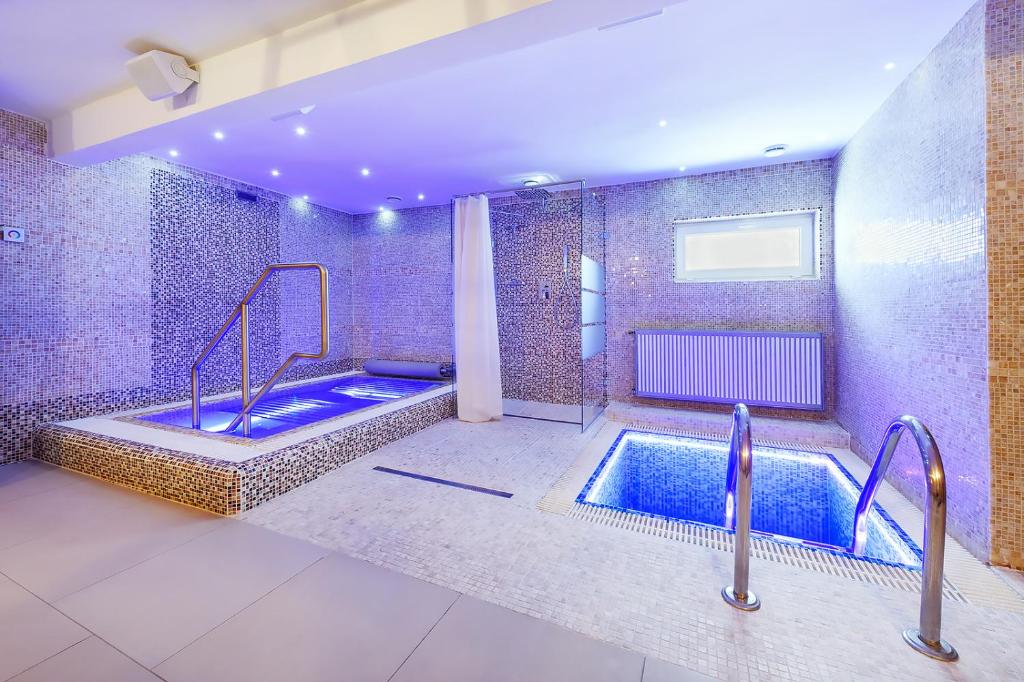 Praha, 2 nebo 3 noci pro dva se snídaní nebo polopenzí v hotelu Marie Luisa ***