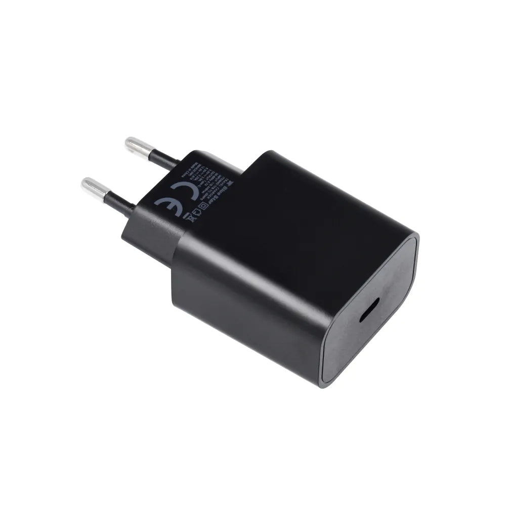 Univerzální nástěnná nabíječka Blue Star s USB-C konektorem - 3A 20W s funkcí nabíjení PD a QC 4.0