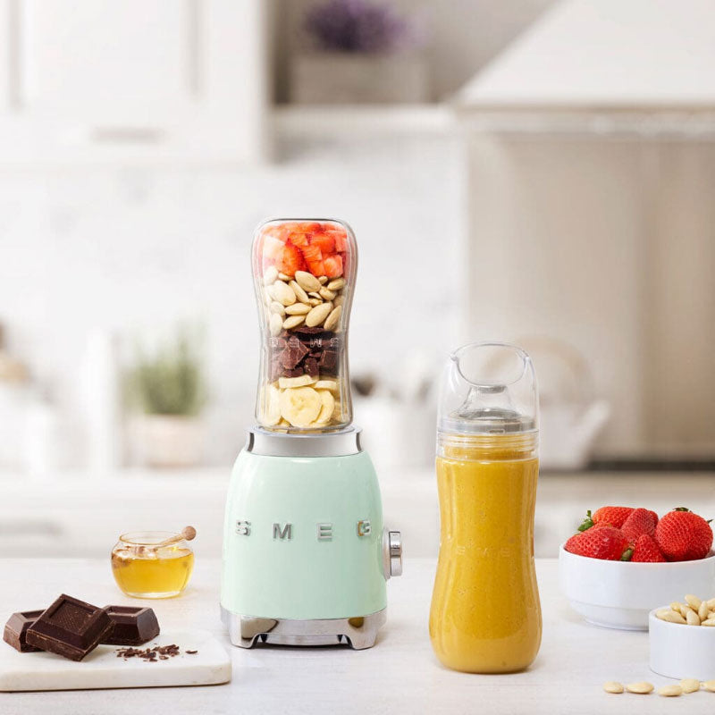Smeg PBF01PGEU Mini blender