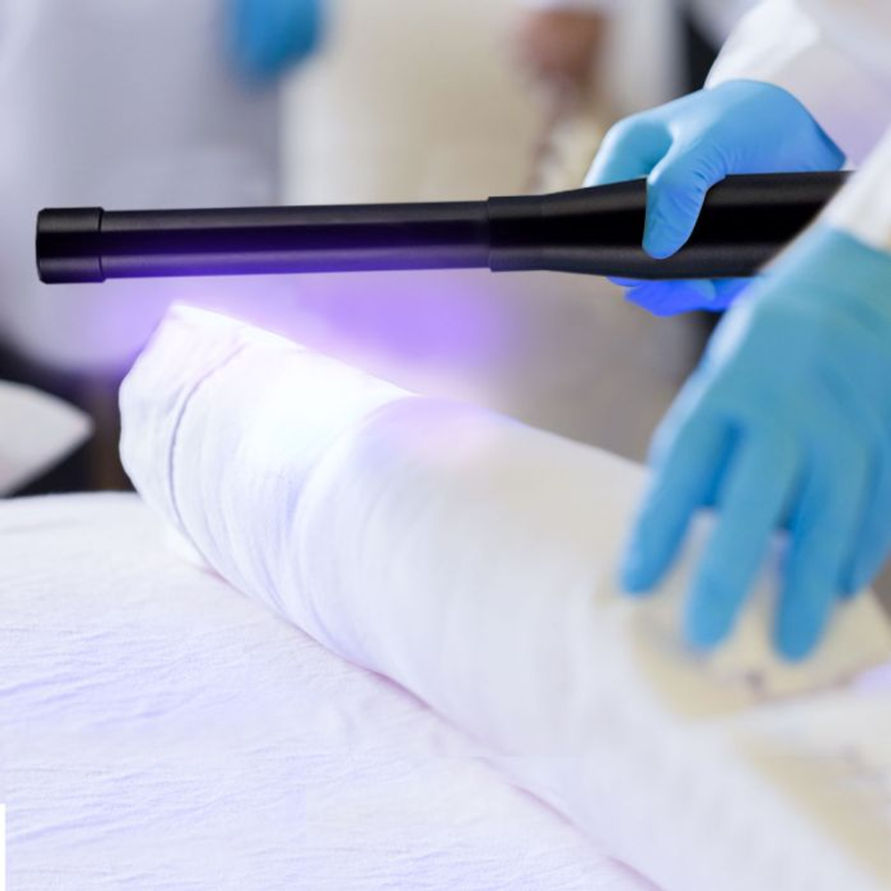 LED UV-C lampa pro dezinfekci různých povrchů