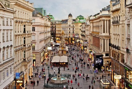 Vídeň, 1, 2, 3 nebo 4 noci se snídaní pro 2 osoby v hotelu Klimt Wien****