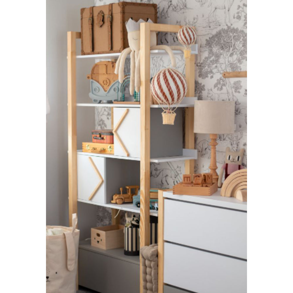 Bellamy Pinette regal za knjige