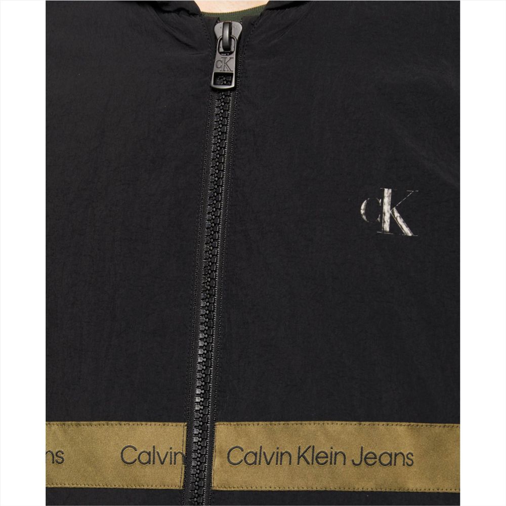 Bunda — CALVIN KLEIN