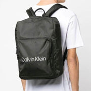 Batoh — CALVIN KLEIN
