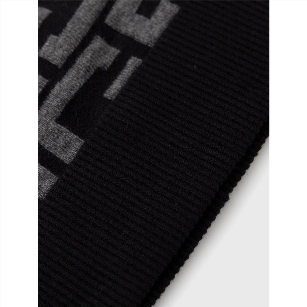 Čepice (unisex) — GUESS