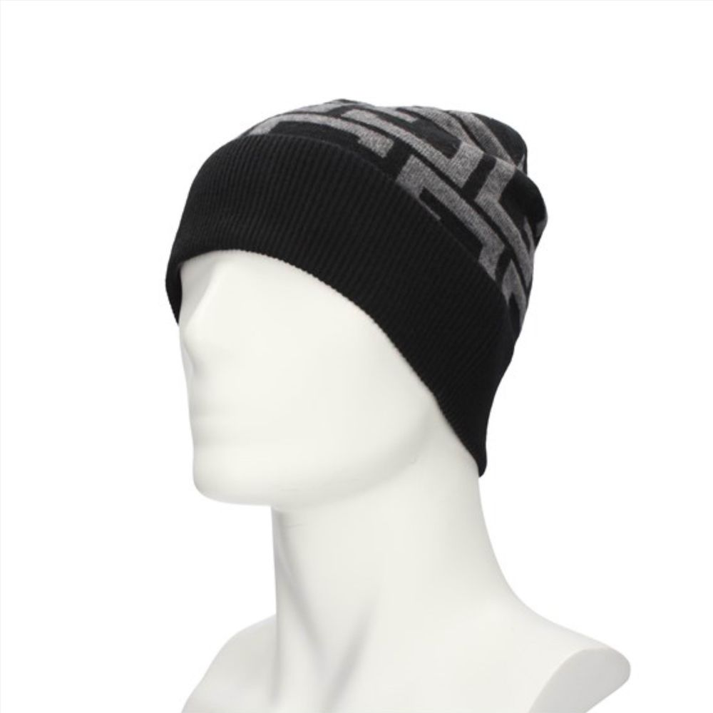 Čepice (unisex) — GUESS
