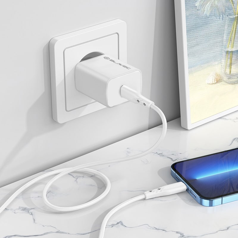 BLAVEC BC1 NABÍJEČKA NA ZEĎ - TYPE-C - PD 25W (TCBC1-CW25) BÍLÁ