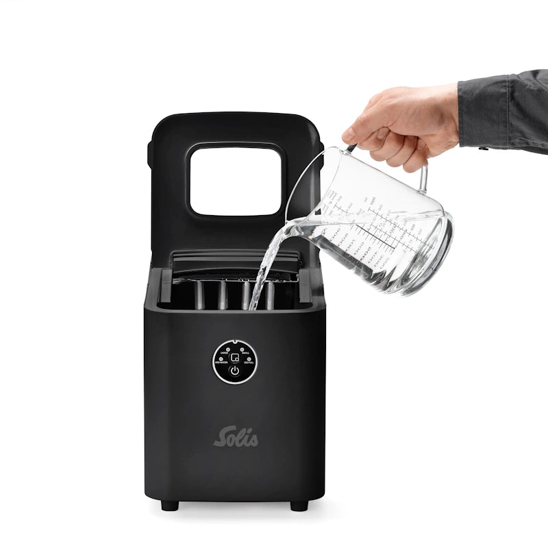 Solis Ice Cube Express Black ledomat